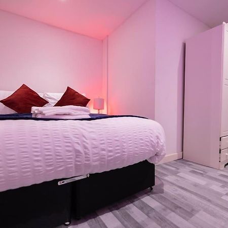 1 Bedroom-Sofabed-Worktable-4-Wifi-Parking London Exterior foto