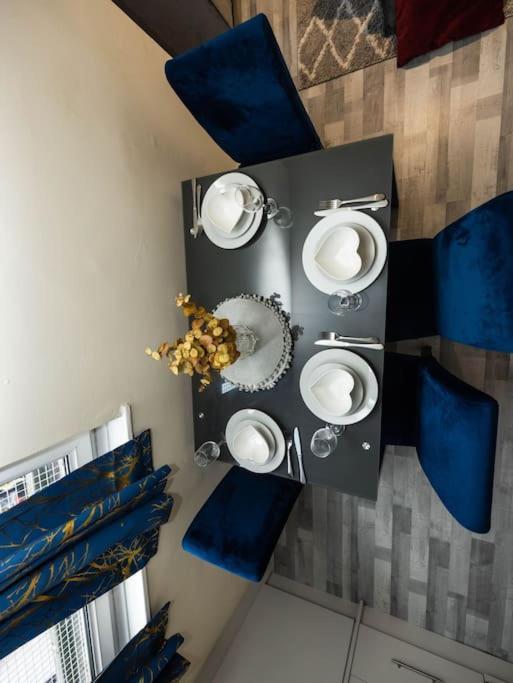1 Bedroom-Sofabed-Worktable-4-Wifi-Parking London Exterior foto