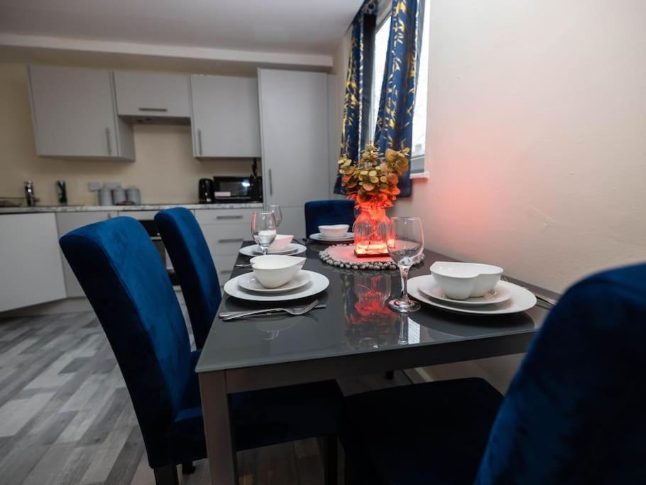 1 Bedroom-Sofabed-Worktable-4-Wifi-Parking London Exterior foto